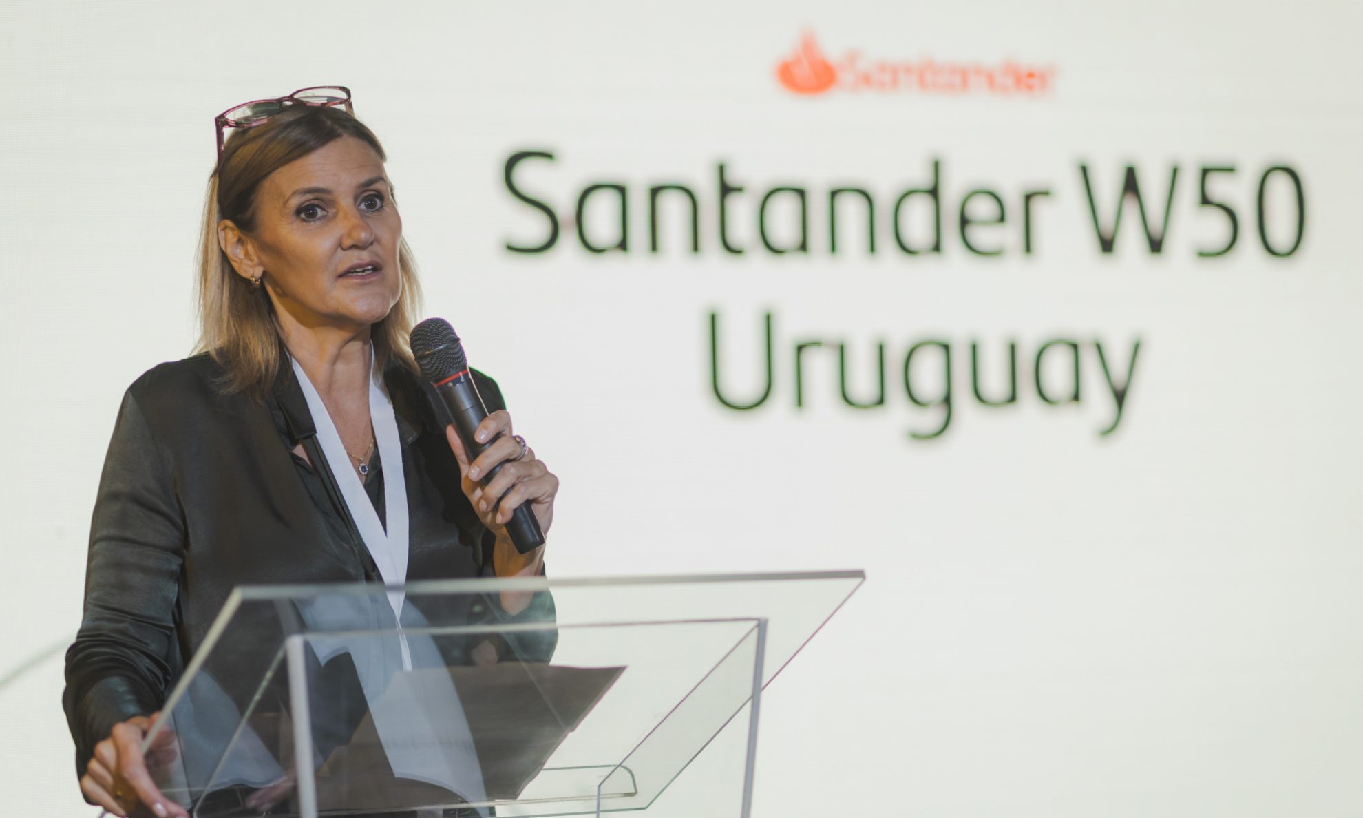 Santander W50