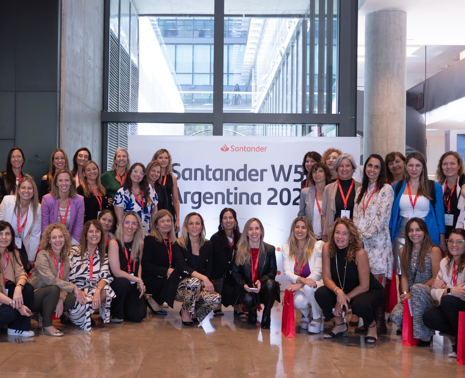 Santander W50