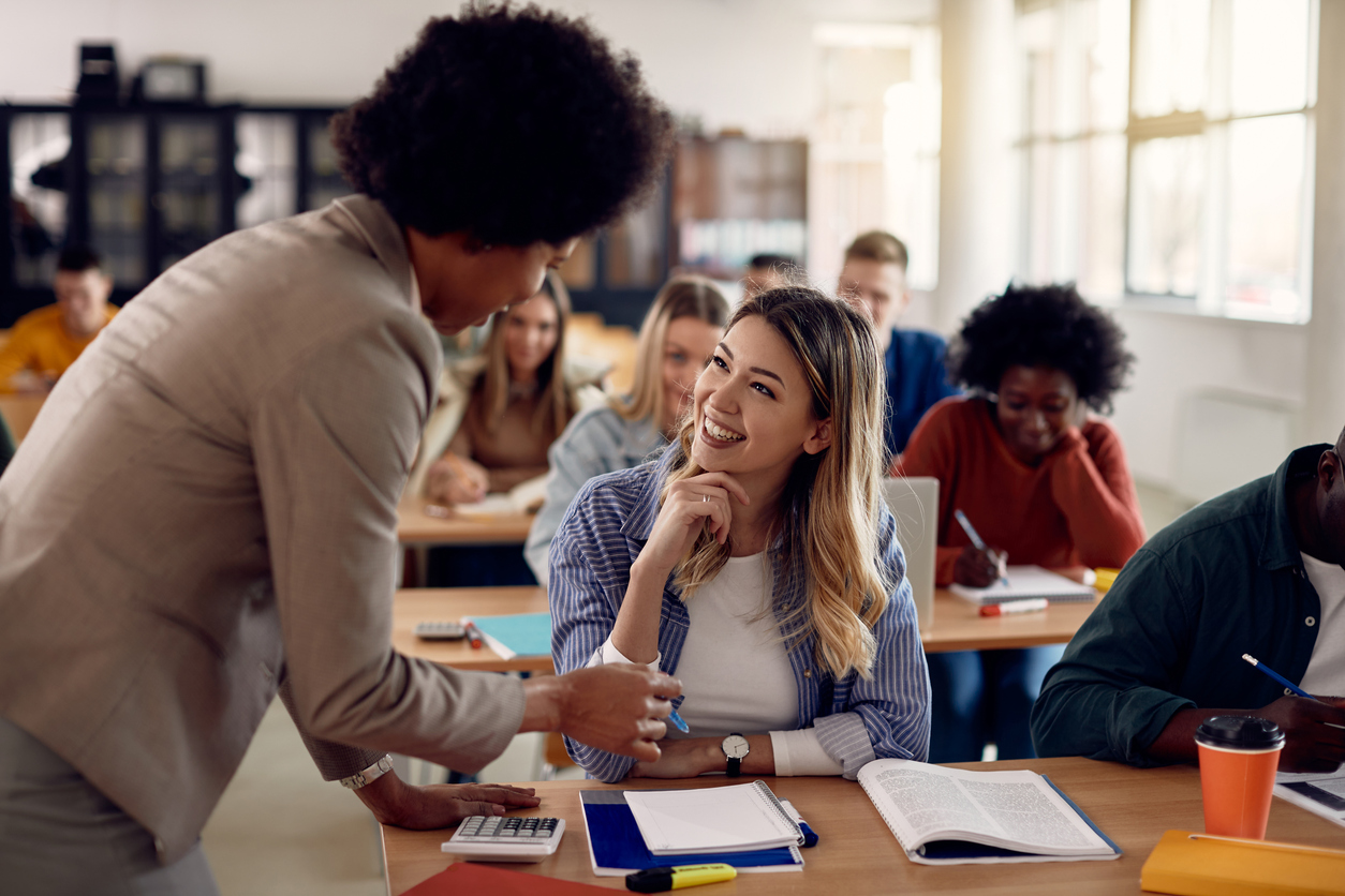 estudante que pratica tecnicas de estudo