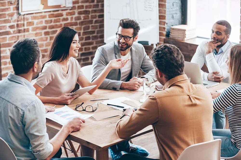 reunião para debater o que é inovação social 